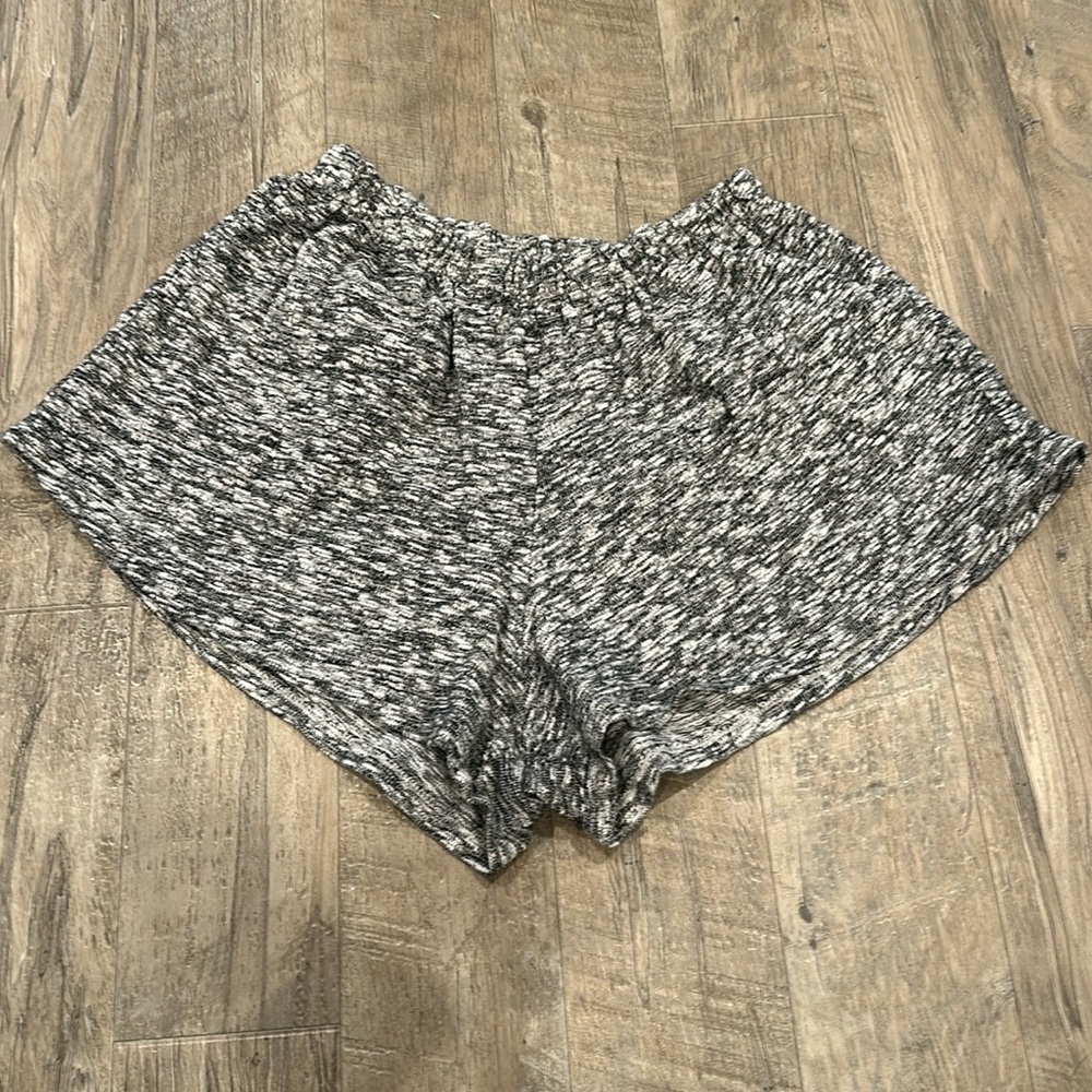 Brandy Melville shorts